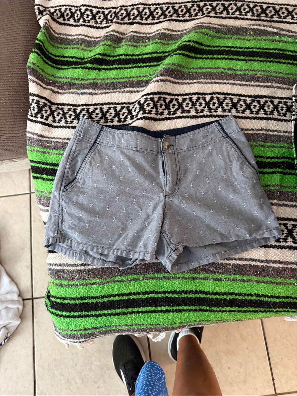 Casual Gray Anchor-Print Bermuda Shorts